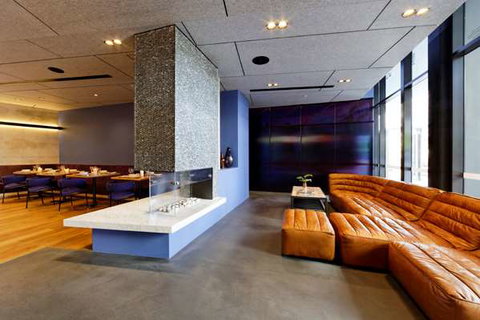 Alpha Mosaic Hotel - Sunshine Coast Tourism 4