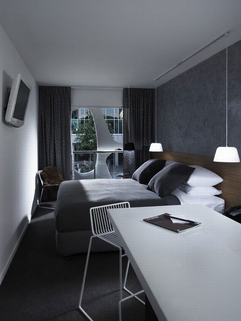 Limes Hotel - Sunshine Coast Tourism 2