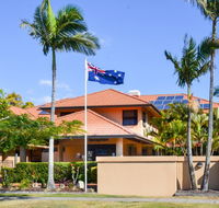 Pegasus Motor Inn and Serviced Apartment - Holiday Sunshine Coast