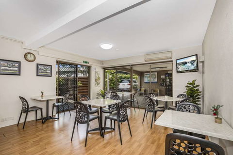 Best Western Airport 85 Motel - Holiday Sunshine Coast 11