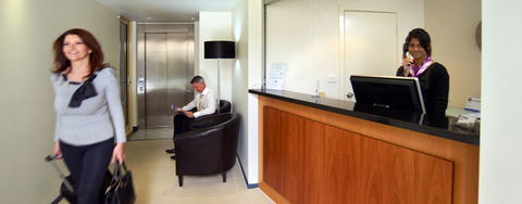 City Edge East Melbourne Serviced Apartm - Sunshine Coast Tourism 1