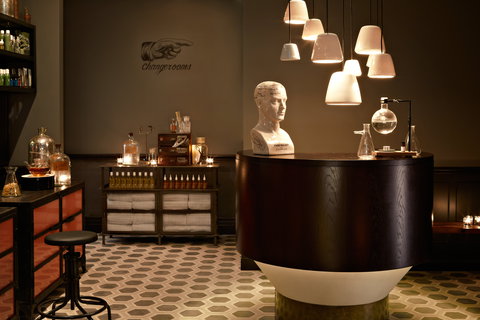 QT Sydney - Sunshine Coast Tourism 5