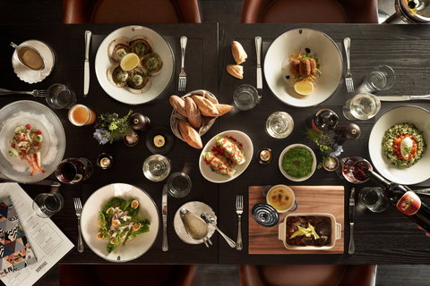 QT Sydney - Sunshine Coast Tourism 12