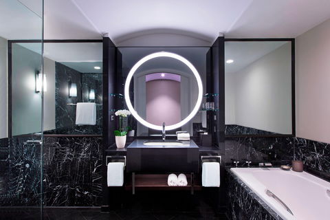 Sheraton Grand Sydney Hyde Park - Sunshine Coast Tourism 11