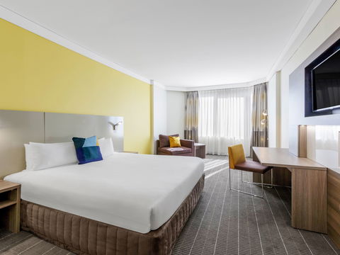 Novotel Sydney Central - Sunshine Coast Tourism 3