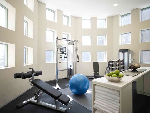 Novotel Sydney Central - Sunshine Coast Tourism 12