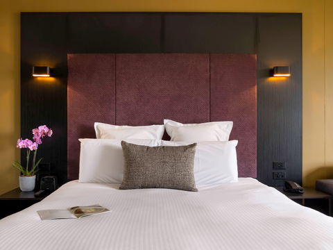 Pullman Hyde Park Sydney - Sunshine Coast Tourism 5
