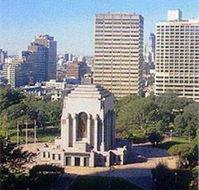 Hyde Park Inn - Sunshine Coast Tourism