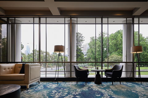 Pullman Melbourne on the Park - Sunshine Coast Tourism 5