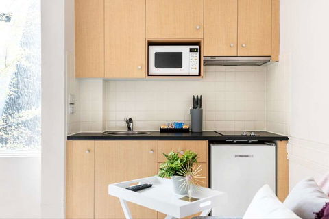 Melbourne Kew Central Apartment Hotel - Sunshine Coast Tourism 4