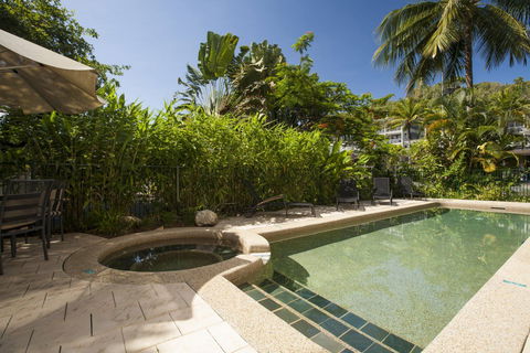 Port Douglas Apartments - Holiday Sunshine Coast 2