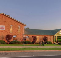 North Parkes Motel - Holiday Sunshine Coast