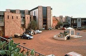 Desert Cave Hotel - Sunshine Coast Tourism 0