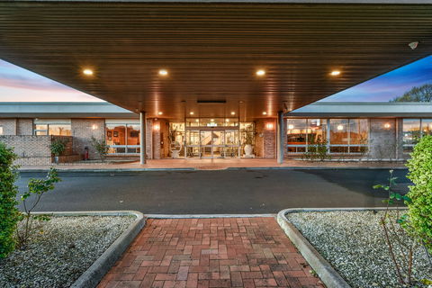 Southgate Motel - Sunshine Coast Tourism 1