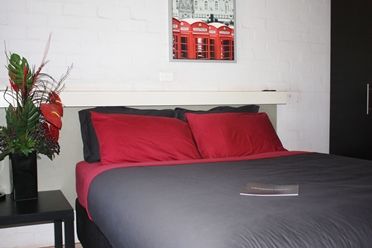 Newman Hotel - Sunshine Coast Tourism 1
