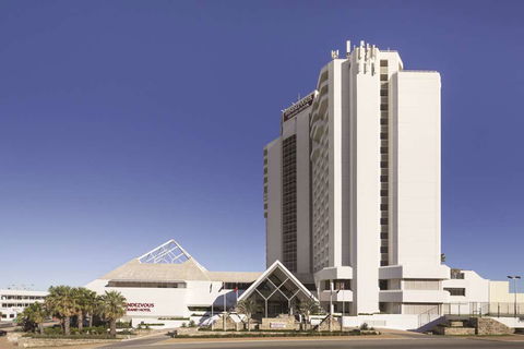 Rendezvous Hotel Perth Scarborough - Holiday Sunshine Coast 0