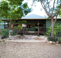 Adels Grove Camping Park Hotel - Holiday Sunshine Coast