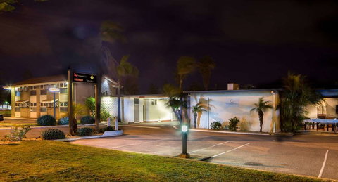 Hospitality Geraldton, SureStay by BW - Holiday Sunshine Coast 0