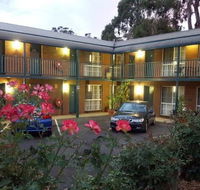 Hepburn Springs Motor Inn - Holiday Sunshine Coast