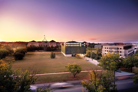 Little National Hotel - Sunshine Coast Tourism 0