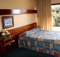 Village Family Motor Inn - Sunshine Coast Tourism