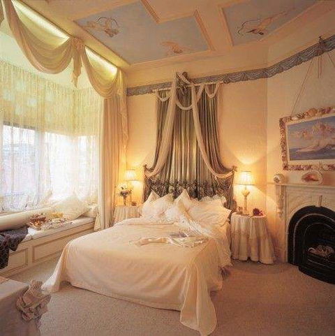 Alice's Cottages - Sunshine Coast Tourism 2