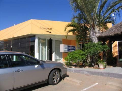 Townview Motel - Sunshine Coast Tourism 0