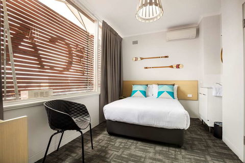 Caringbah Hotel, A NightCap Hotel - Sunshine Coast Tourism 2
