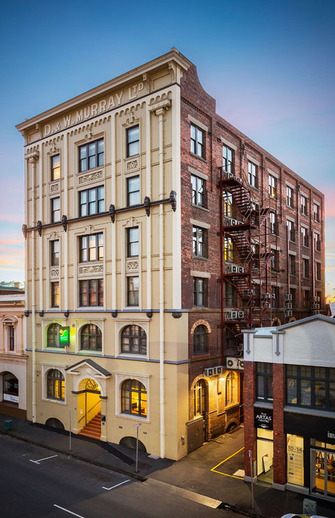 Launceston Central Apartments - Sunshine Coast Tourism 0