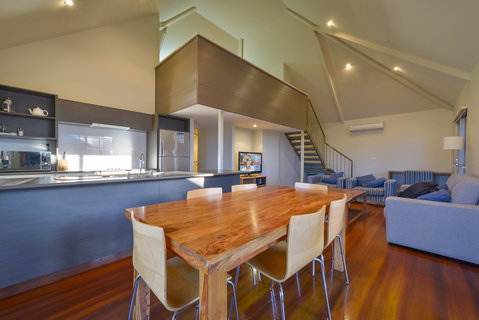 Exmouth Escape Resort - Holiday Sunshine Coast 2