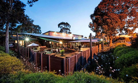 Burvale Hotel - Sunshine Coast Tourism 0