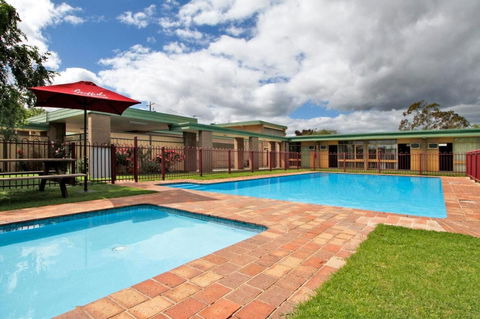 Midtown Motor Inn - Holiday Sunshine Coast 1