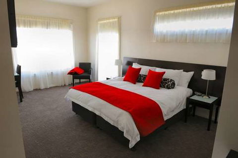 York Cove - Sunshine Coast Tourism 1