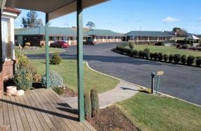 Kentish Hills Retreat - Sunshine Coast Tourism 0