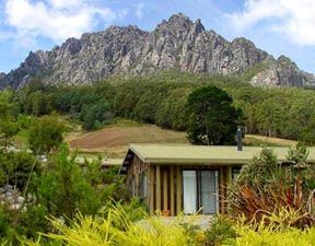 Silver Ridge Retreat - Sunshine Coast Tourism 0