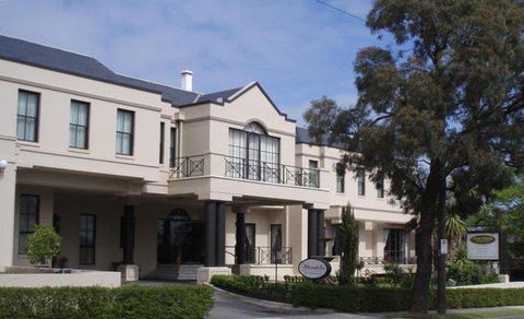 Beau Monde International - Sunshine Coast Tourism 1