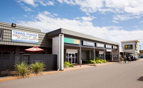 Dalrymple Motel - Sunshine Coast Tourism 1