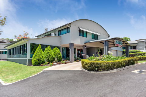 Eastgate On The Range Motel - Holiday Sunshine Coast 2