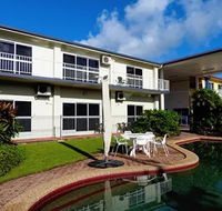 Barrier Reef Motel - Holiday Sunshine Coast