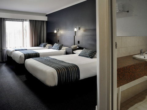Ibis Styles Adelaide Manor - Holiday Sunshine Coast 1