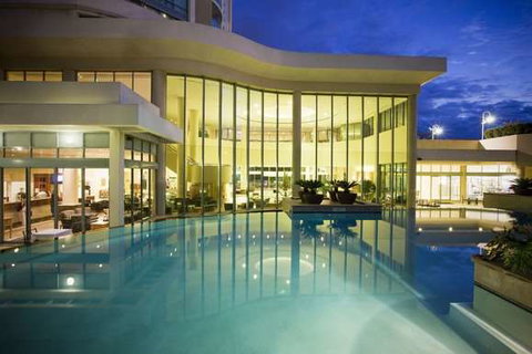 Mantra Legends Hotel - Holiday Sunshine Coast 1