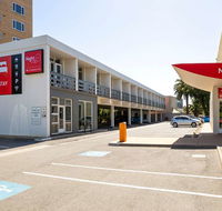 Watermark Glenelg - Holiday Sunshine Coast