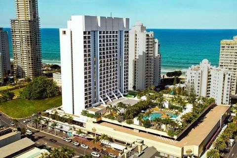 Mantra On View Hotel Surfers Paradise - Sunshine Coast Tourism 1