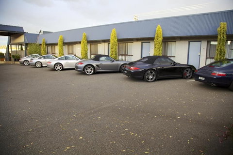 Amaroo Motel - Sunshine Coast Tourism 2