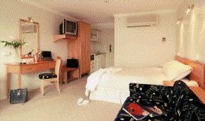 Astor Metropole & Apartment - Holiday Sunshine Coast 0