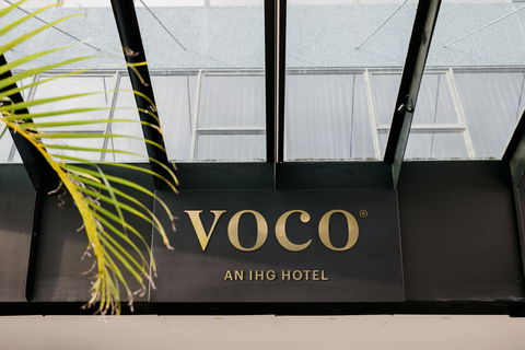 Voco Brisbane City Centre - Holiday Sunshine Coast 0