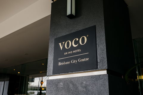 Voco Brisbane City Centre - Holiday Sunshine Coast 1