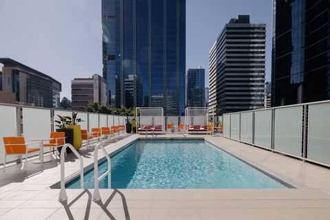 Voco Brisbane City Centre - Holiday Sunshine Coast 7