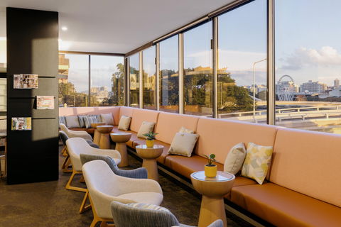 Voco Brisbane City Centre - Holiday Sunshine Coast 10