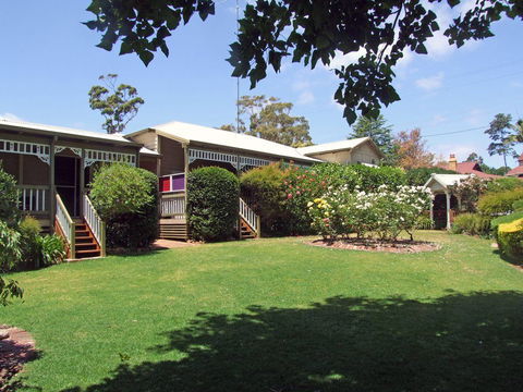 Adamsons Riverside Accommodation - Sunshine Coast Tourism 0